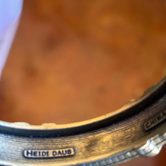 Heidi Daus Turquoise and Gold Swarovski Crystal Bracelet. NWOT - Picture 2 of 10